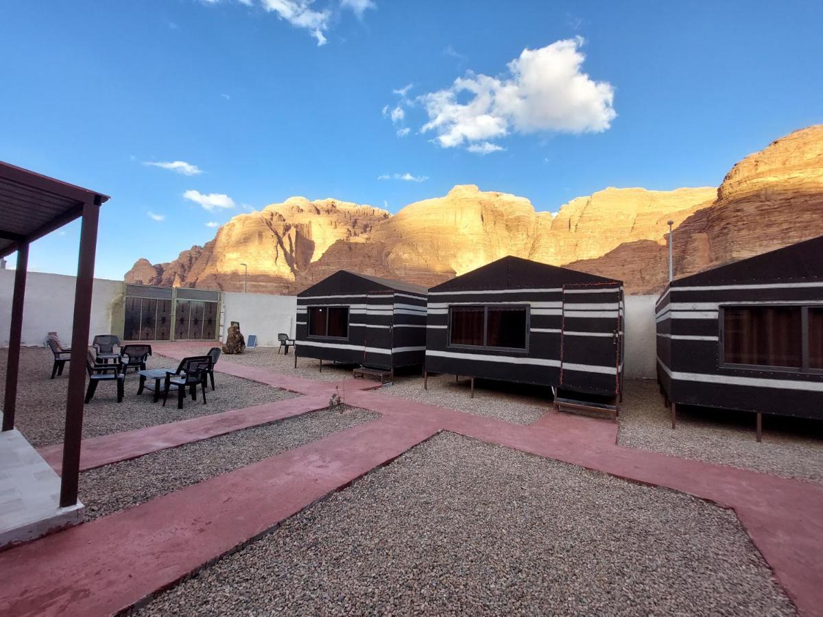 Wadi Rum Oryx Hostel & Tours 외부 사진