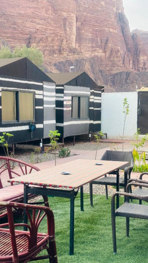 Wadi Rum Oryx Hostel & Tours 외부 사진