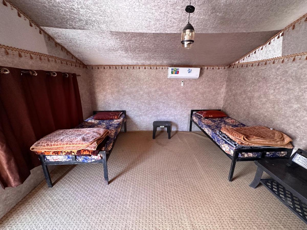Wadi Rum Oryx Hostel & Tours 외부 사진